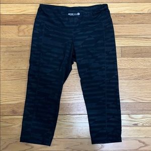 Old Navy Cropped Leggings
